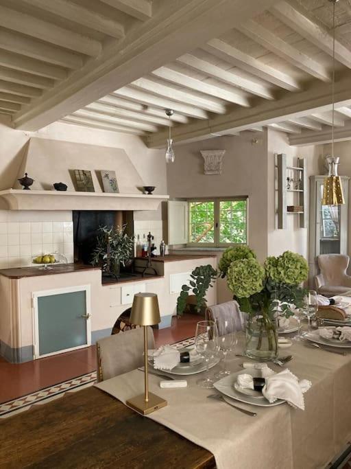 Locanda Sant' Agostino Lucca Luaran gambar