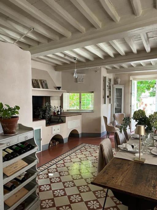 Locanda Sant' Agostino Lucca Luaran gambar